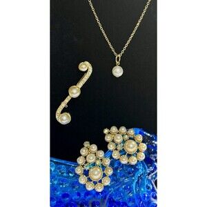 Vintage Aurora Borealis, Faux Pearl Brooch, Earrings & Necklace Set